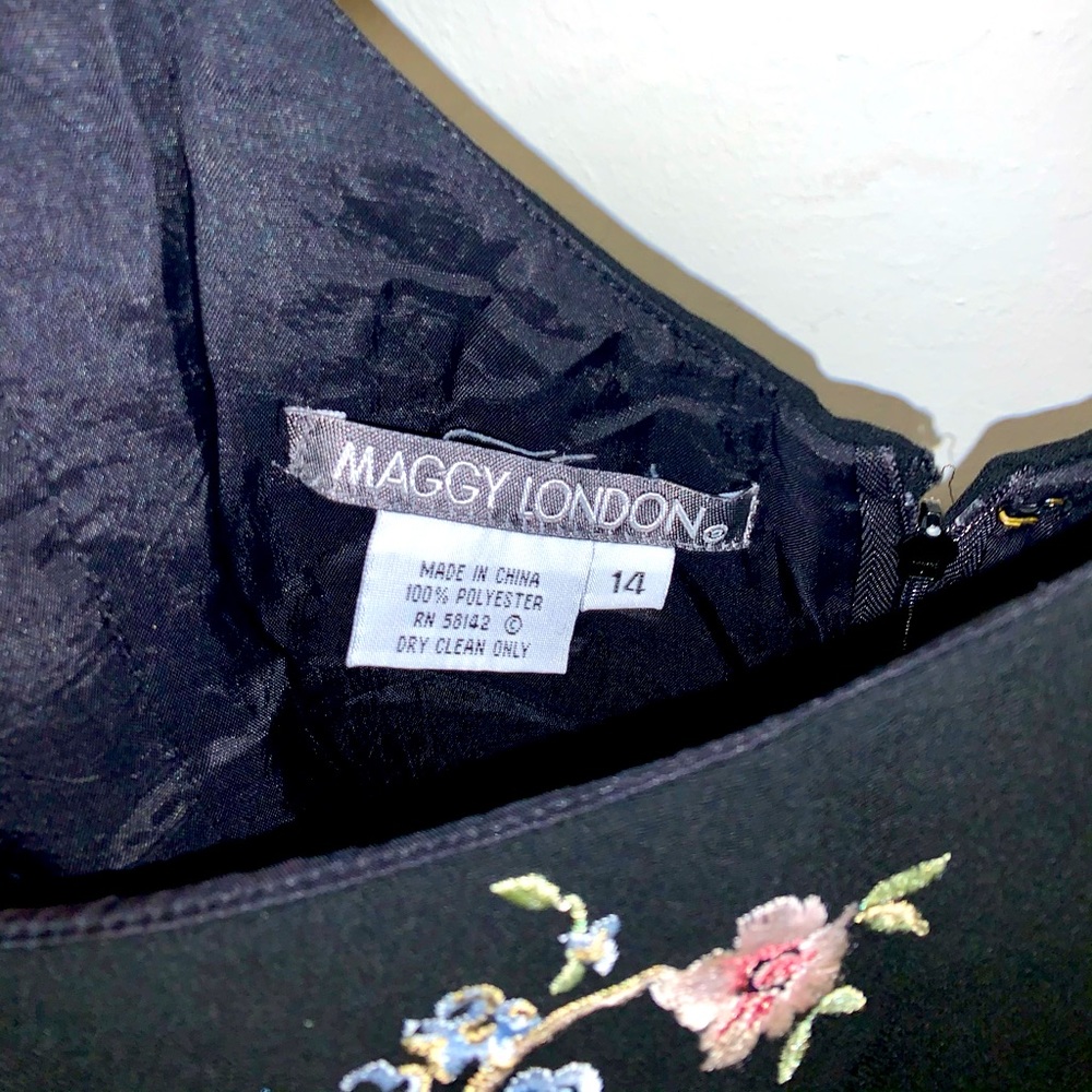 Maggy London Women’s Black Floral Cocktail Dress